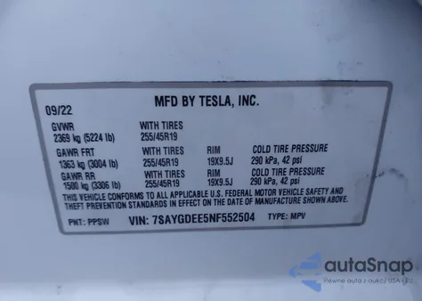 2022 Tesla Model Y Long Range Dual Motor All-Wheel Drive z USA, uszkodzony, nr VIN 7SAYGDEE5NF552504